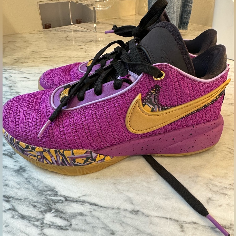 Lebron James Boy sneakers